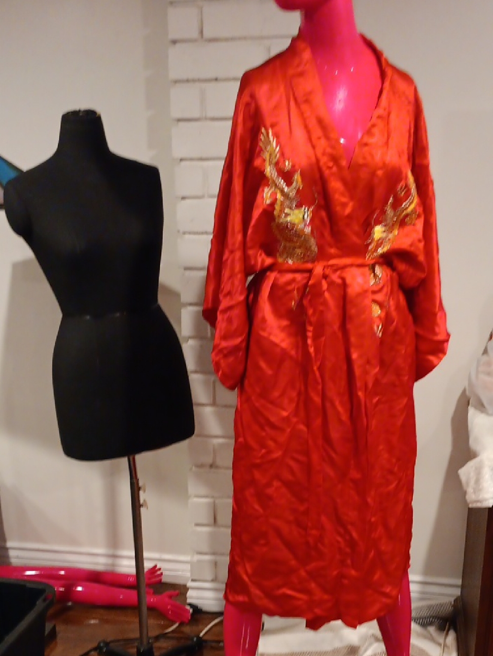 Red Satin Style Embroidered Kimono-Style Robe with Tie Waist
